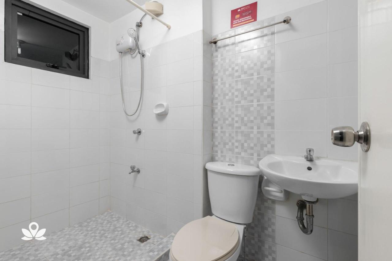Zen Rooms Adb Avenue Ortigas Pasig City Zewnętrze zdjęcie